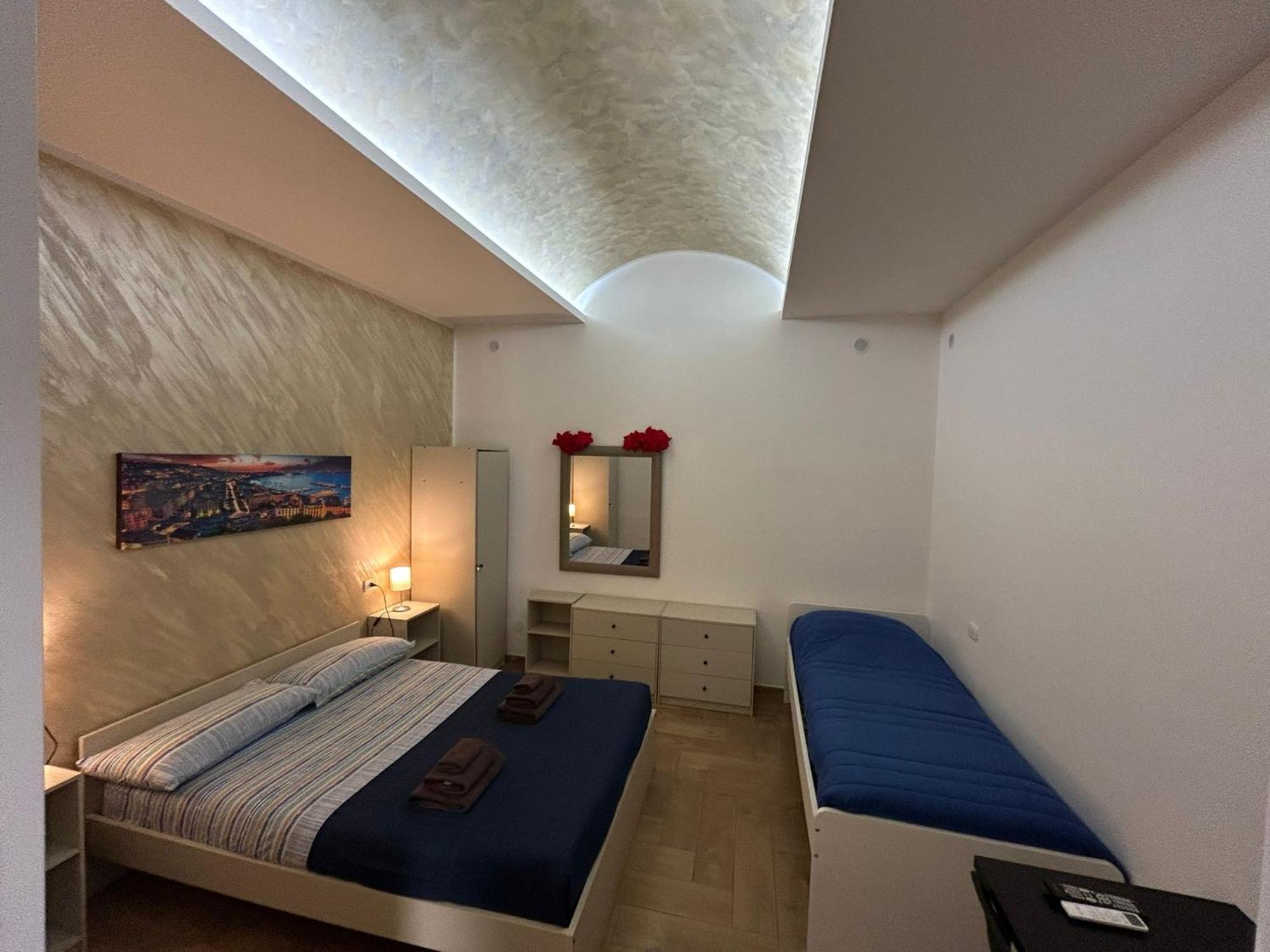 Good Friends Home Napoli Bagian luar foto